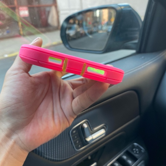 Apple iPhone 12 Pro Max silicone case shockproof - Picture 5 of 5